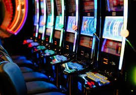 Antarmuka pertunjukan game langsung stadiumtogel88 dengan studio multi-kamera dan kontrol permainan
